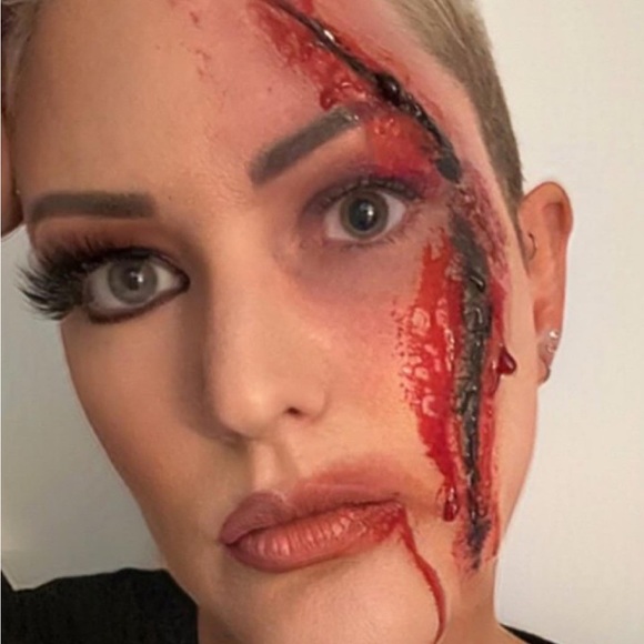 Meet your Posher, Meredith - Picture 8 of 12